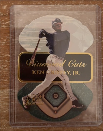 1997 Flair Showcase Diamond Cuts Ken Griffey Jr. — front