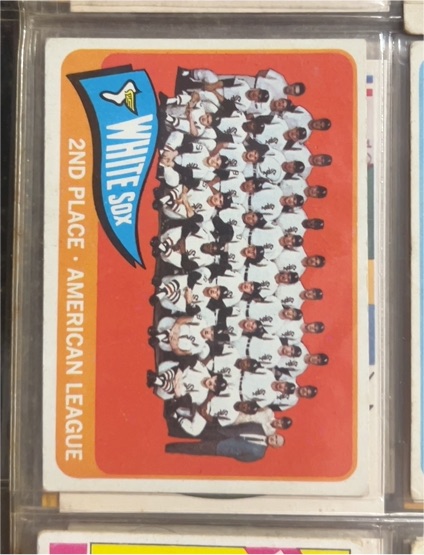 1965 Topps #234 Chicago White Sox Team — front