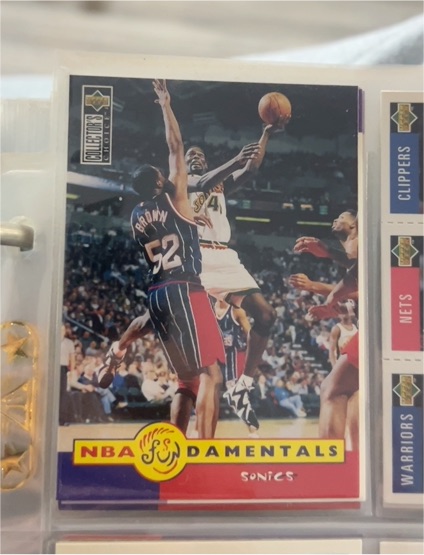 1996 Upper Deck Collector's Choice #190 Shawn Kemp — front