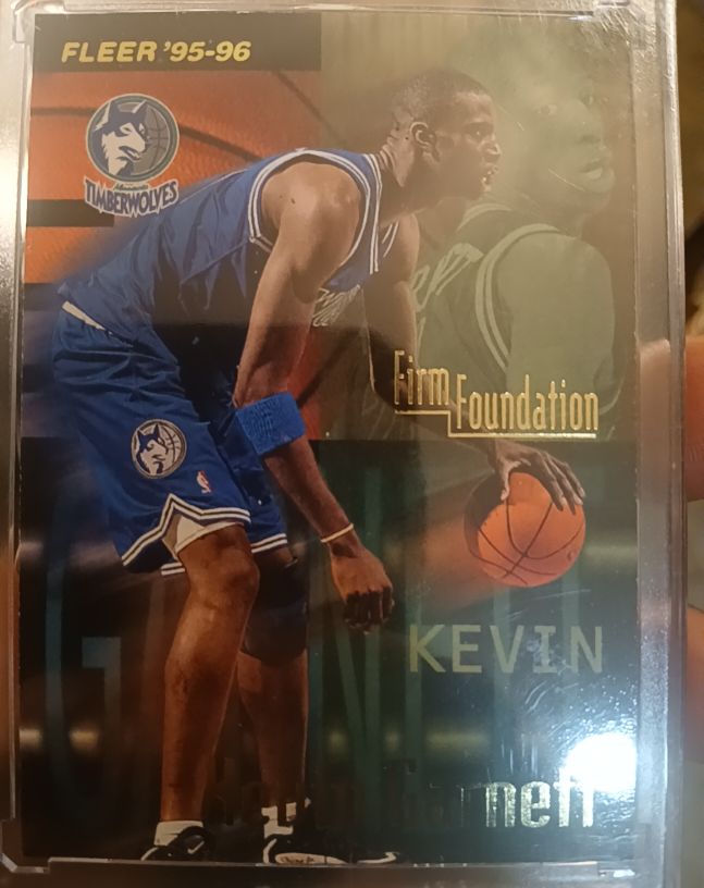 1995-96 Fleer #335 Kevin Garnett Firm Foundation Rookie Minnesota Timberwolves — front