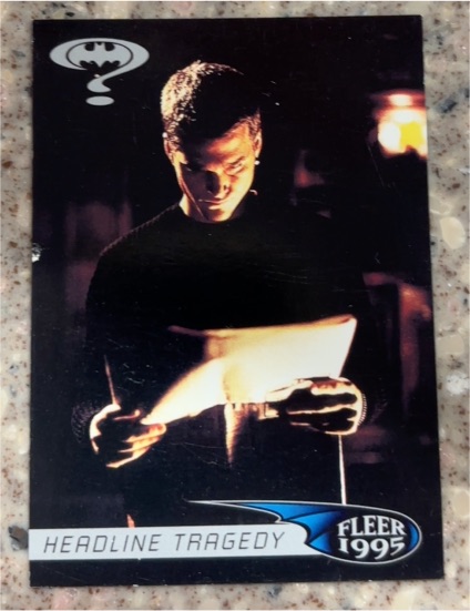1995 Fleer Batman Forever Headline Tragedy — front