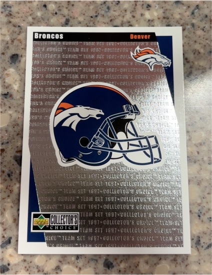 1997 Upper Deck Collector's Choice #DEN14 Denver Broncos Team Card — front