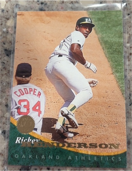 1994 Leaf #259 Rickey Henderson — front