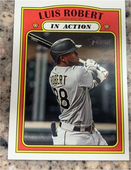 2021 Topps Heritage #34 Luis Robert — front