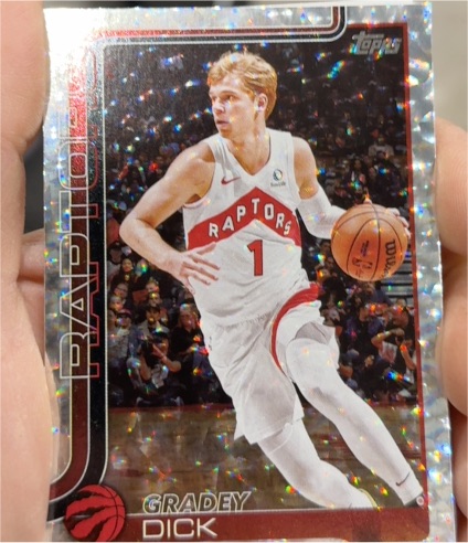 2025-26 Topps #28 Gradey Dick — front
