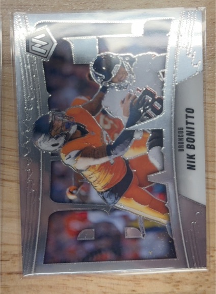 2025 Panini Mosaic Bang #5 Nik Bonitto — front