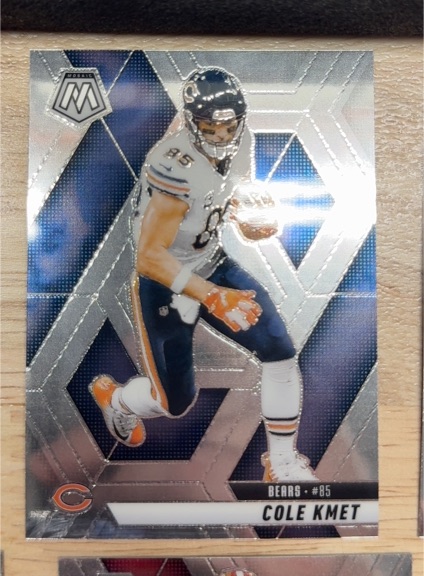 2025 Panini Mosaic Football #48 Cole Kmet — front
