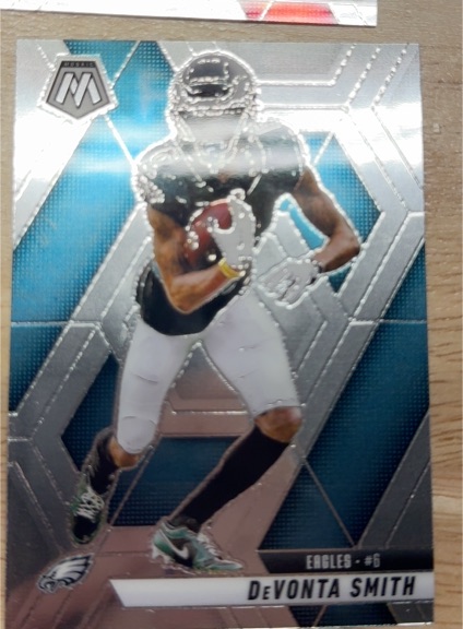 2025 Panini Mosaic #119 DeVonta Smith — front