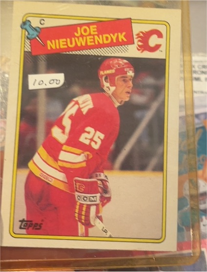 1988-89 Topps #16 Joe Nieuwendyk — front