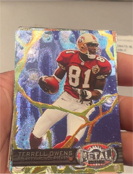 1997 Metal Universe #22 Terrell Owens — front