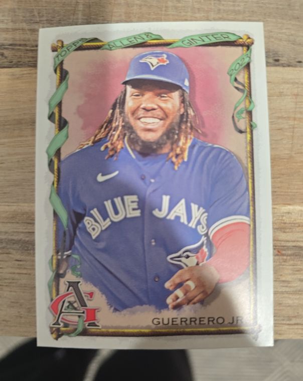2023 Topps Allen & Ginter #400 Vladimir Guerrero Jr. — front