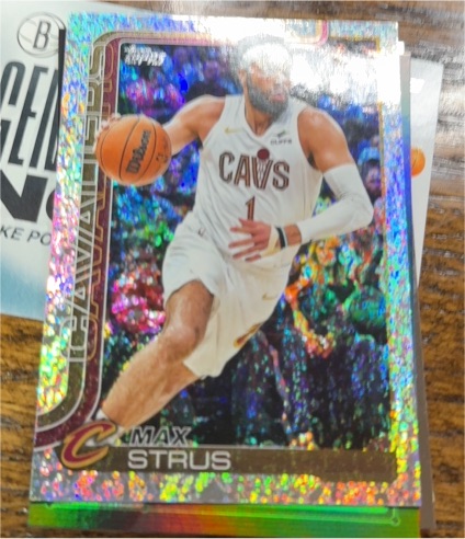 2025-26 Topps Basketball #84 Max Strus — front