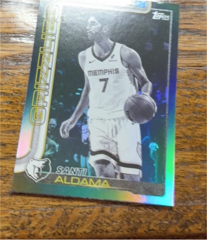 2025-26 Topps #187 Santi Aldama — front