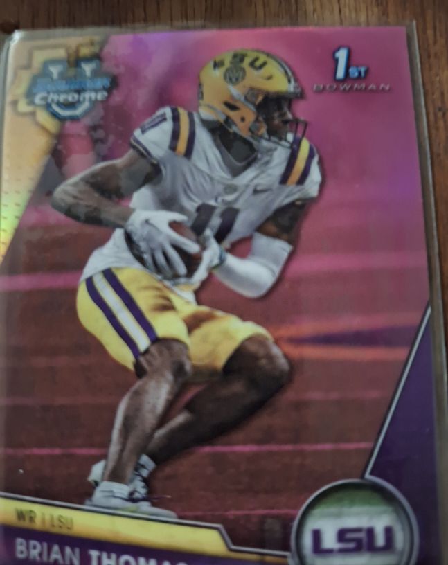 2023 Bowman University Chrome #8 Brian Thomas Jr. — front