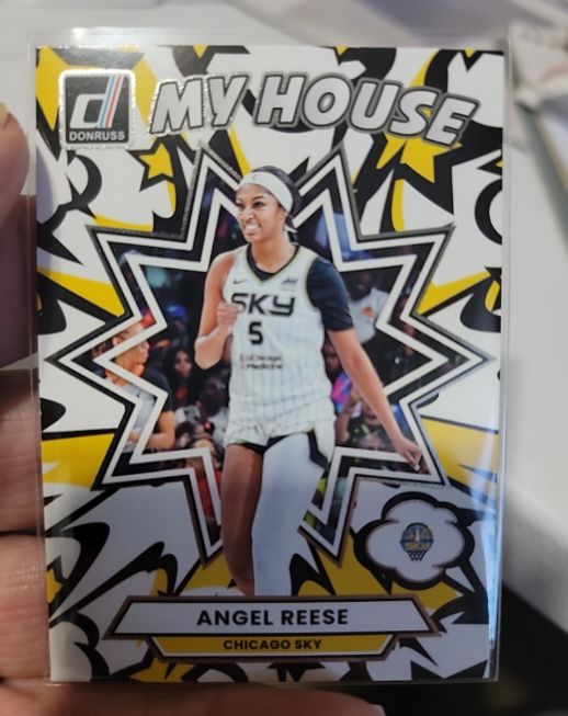 2025 Donruss WNBA #6 Angel Reese My House — front