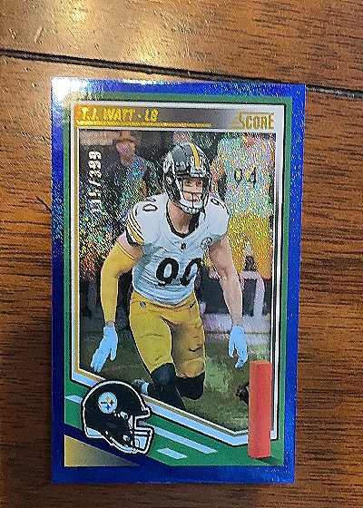 2025 Panini Score #111 T.J. Watt — front
