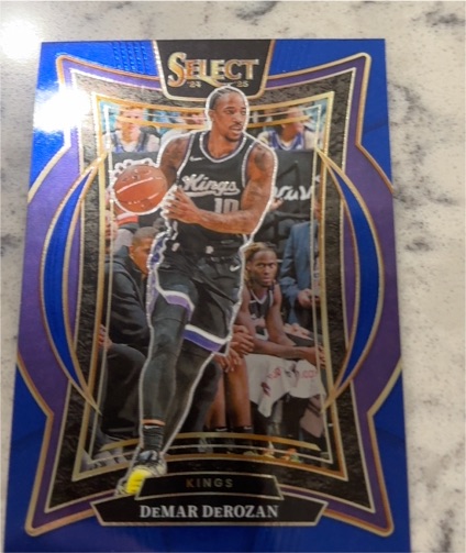 2024-25 Panini Select #33 DeMar DeRozan — front