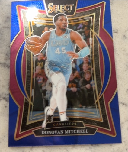2024-25 Panini Select #21 Donovan Mitchell — front