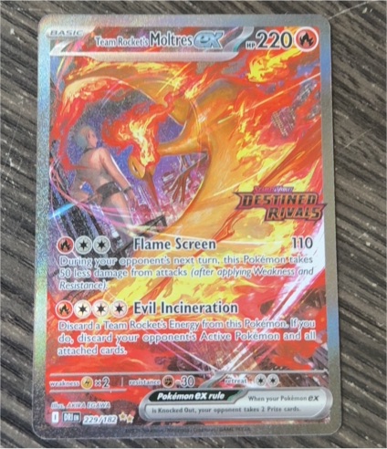 2019 Pokémon TCG Team Rocket's Moltres EX #229/182 — front