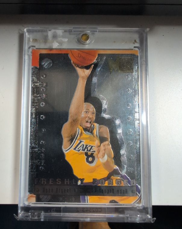 1996 Fleer Metal Freshly Forged #3 Kobe Bryant — front