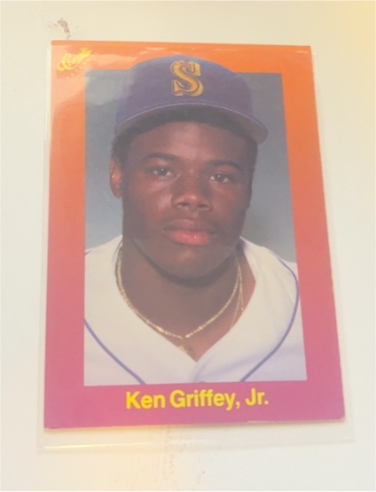 1989 Classic Update Orange #131 Ken Griffey Jr. — front