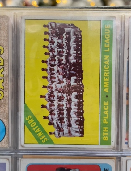 1966 Topps #194 Washington Senators Team — front
