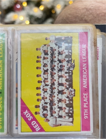 1966 Topps #259 Red Sox Team — front