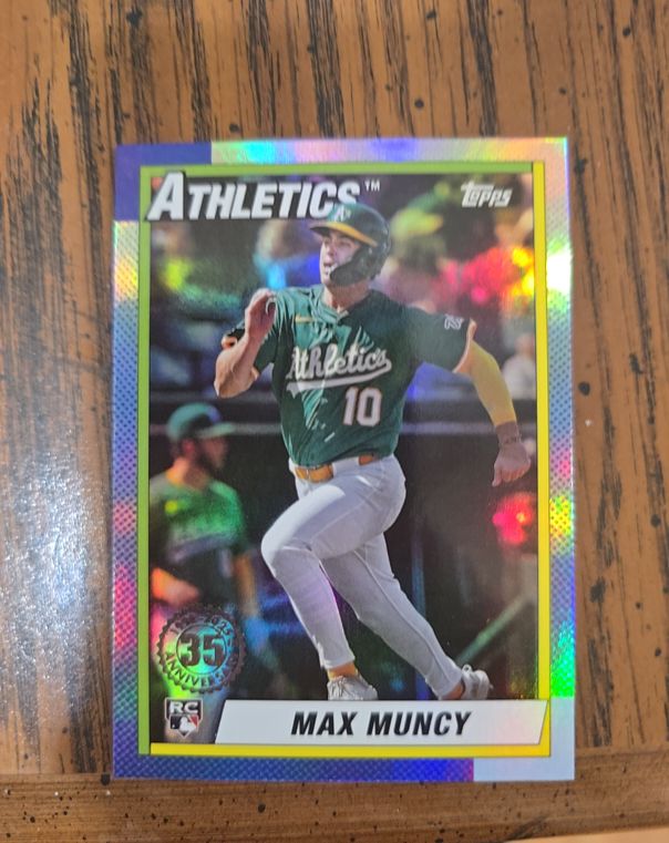 2025 Topps Update #U90-49 Max Muncy — front