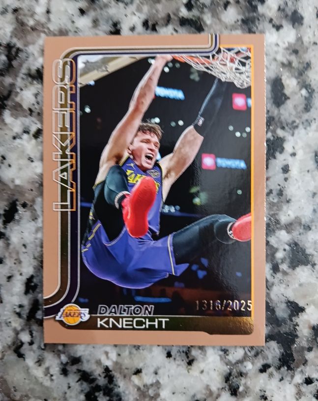 2025-26 Topps #153 Dalton Knecht — front