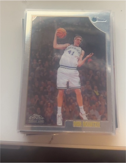 1998-99 Topps Chrome #154 Dirk Nowitzki Rookie Card — front