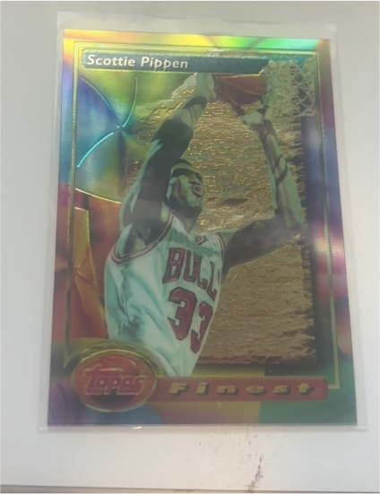 1993-94 Topps Finest #208 Scottie Pippen — front