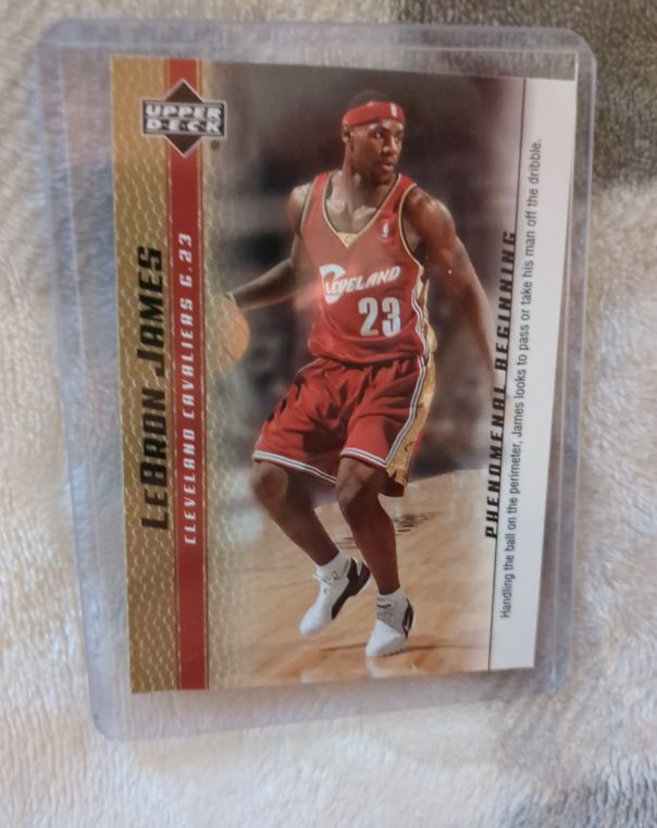 2003-04 Upper Deck Phenomenal Beginning #2 LeBron James — front