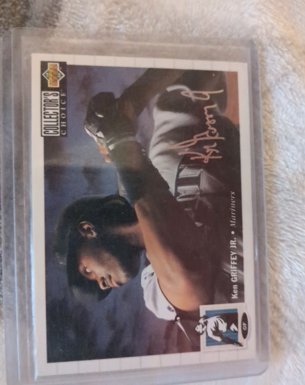 1994 Upper Deck Collector's Choice #117 Ken Griffey Jr. — front