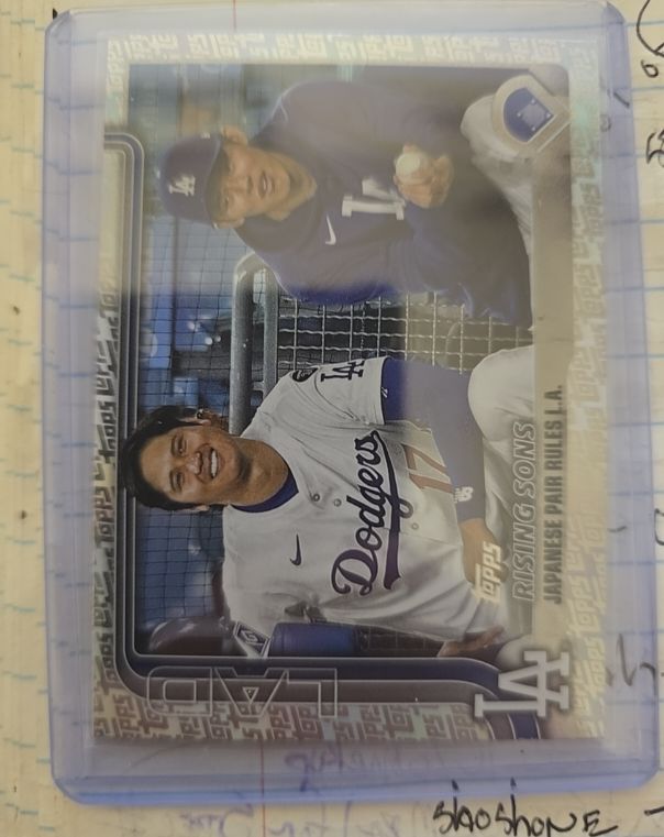 2025 Topps Update #US269 Shohei Ohtani / Roki Sasaki Rising Sons — front