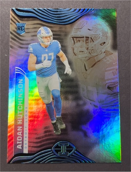 2022 Panini Illusions Football #29 Aidan Hutchinson — front