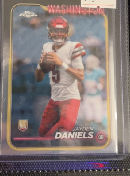 2024 Topps Chrome #201 Jayden Daniels — front