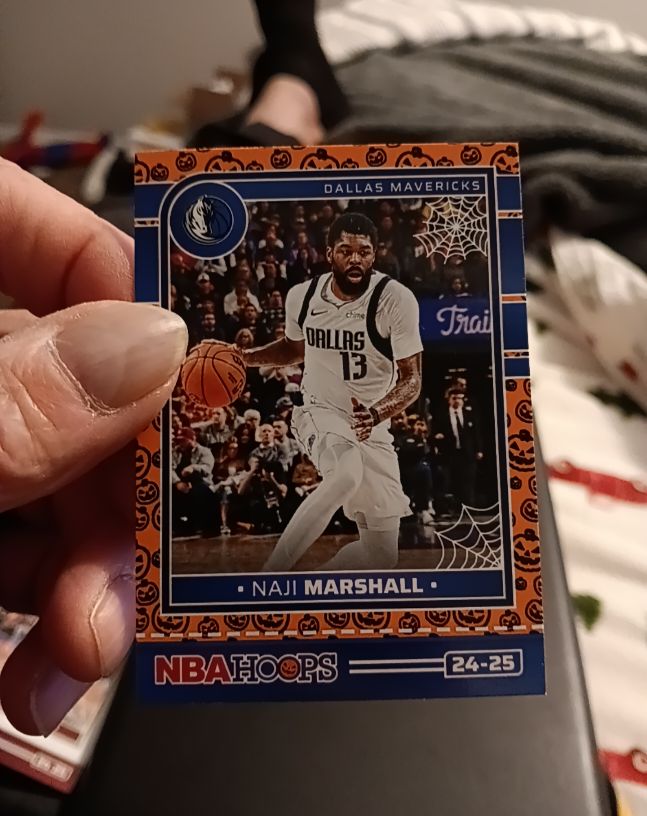 2024-25 Panini Haunted Hoops #202 Naji Marshall — front