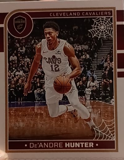 2024-25 Panini Hoops Haunted Hoops #109 De'Andre Hunter — front