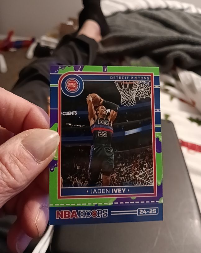 2024-25 Panini Haunted Hoops #8 Jaden Ivey — front