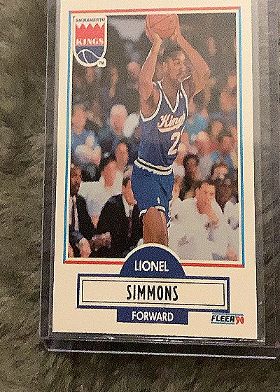 1990 Fleer #29 Lionel Simmons — front
