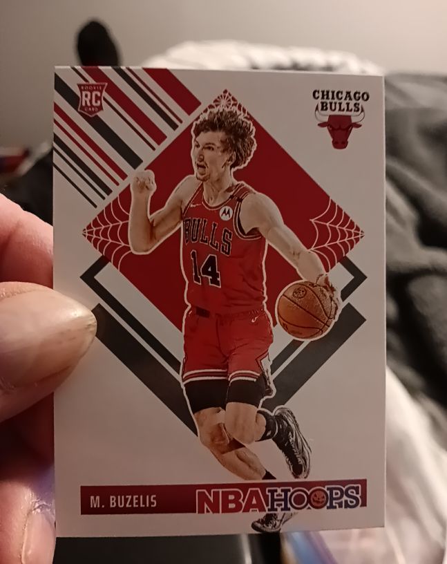 2024-25 Panini Haunted Hoops #299 Matas Buzelis — front