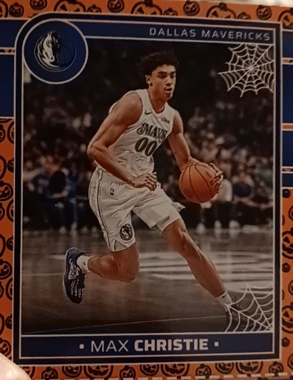 2024-25 Panini Haunted Hoops #105 Max Christie — front