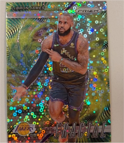 2024-25 Panini Prizm #3 LeBron James Fractal — front