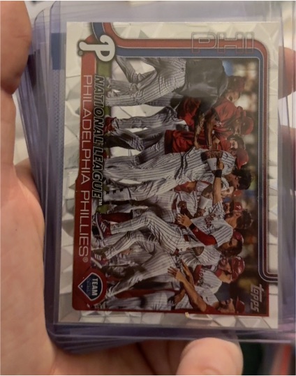 2025 Topps #159 Philadelphia Phillies Team Card — front