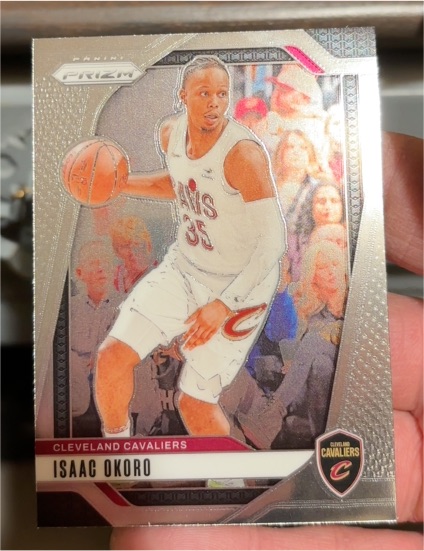2024-25 Panini Prizm #163 Isaac Okoro — front