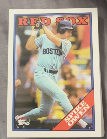 1988 Topps #733 Spike Owen — front