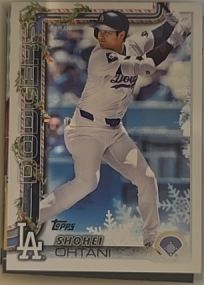 2025 Topps Holiday #H200 Shohei Ohtani — front