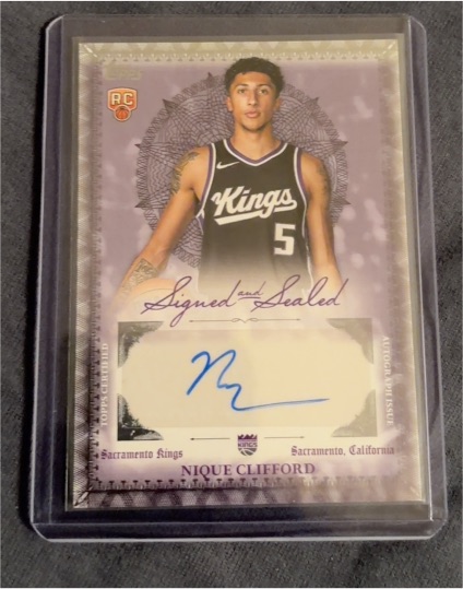 2025-26 Topps #BSI-NC Nique Clifford Signed and Sealed — front