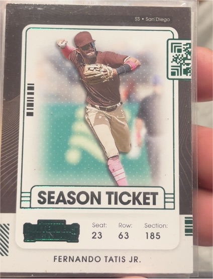 2021 Panini Contenders Season Ticket #33 Fernando Tatis Jr. — front