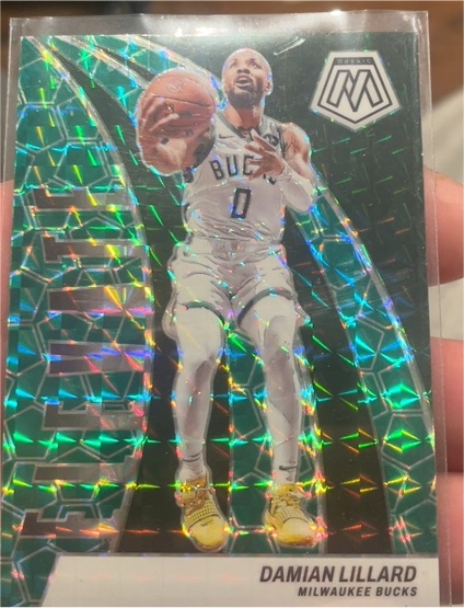 2023-24 Panini Mosaic Elevate #14 Damian Lillard Milwaukee Bucks — front